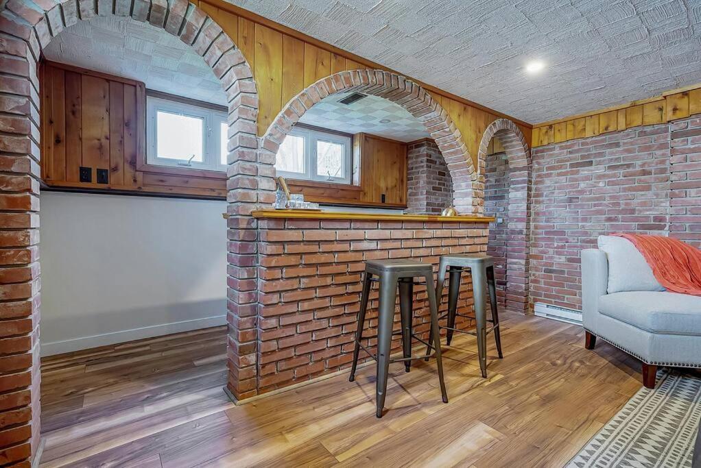 La Riviera - Cottage In The City Гатіно Екстер'єр фото